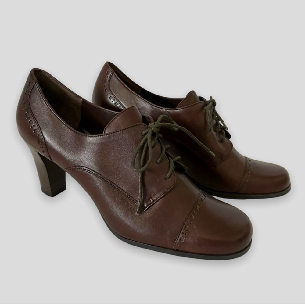 *WEEKEND SALE*Eitenne Aigner  Heeled Oxfords with Wingtip detailing-